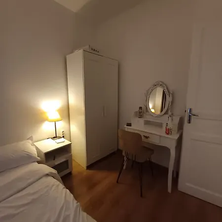 Josef Apartment *