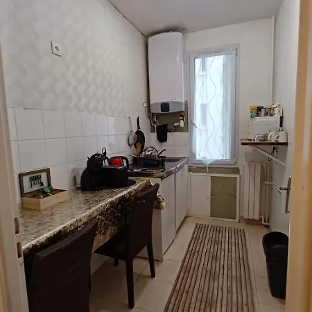 Charming Near Sacre-coeur *