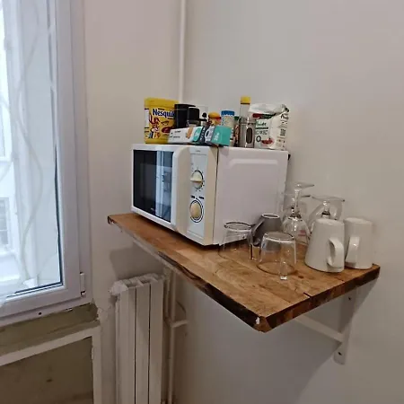 Charming Near Sacre-coeur باريس